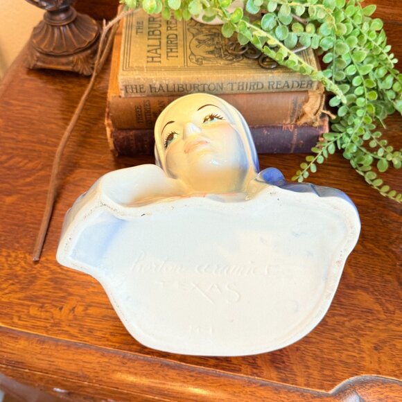 Vintage horton Ceramic Madona/Nun Head vase/planter - Picture 7 of 14